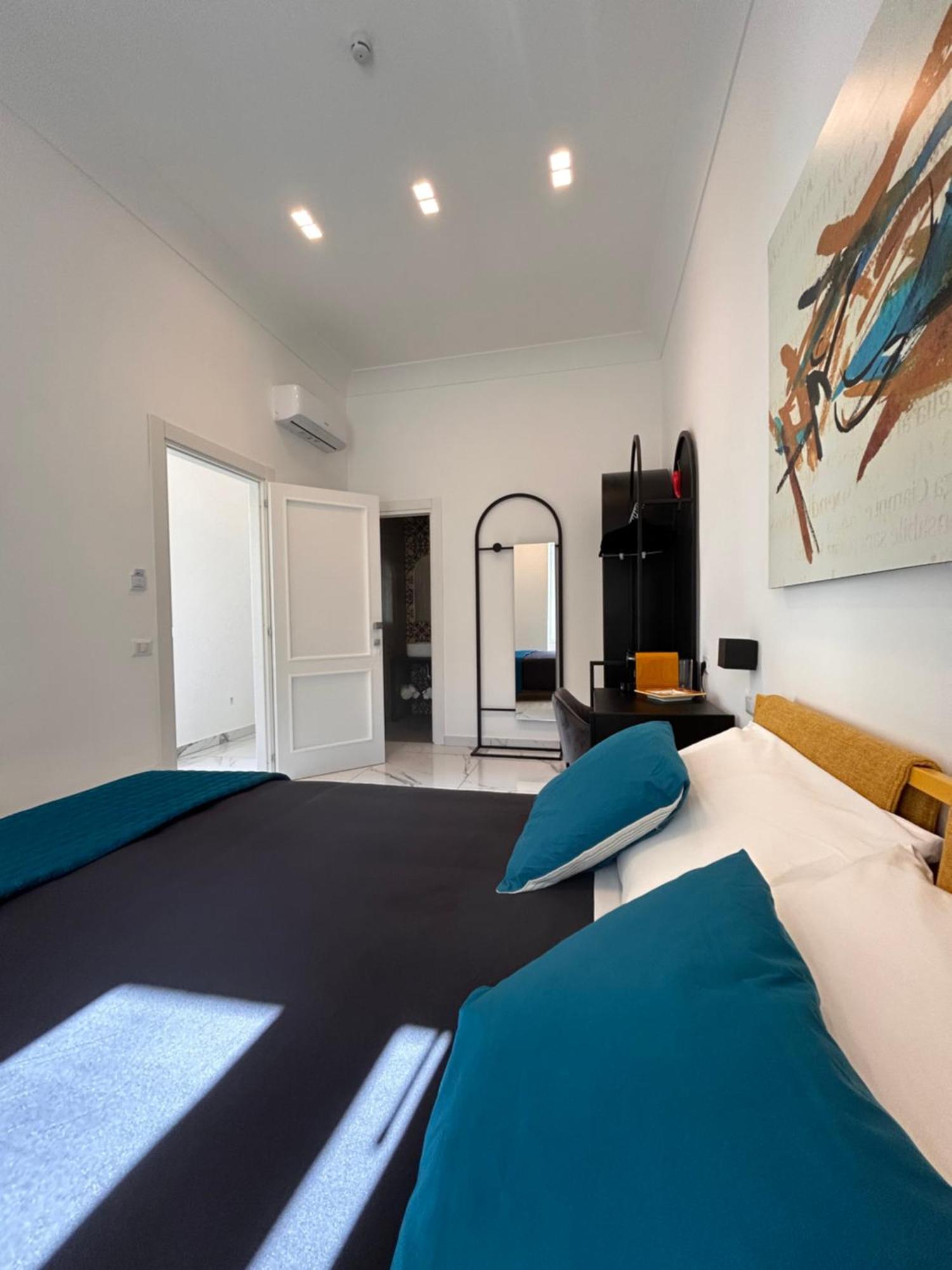 Napoli Oltre Rooms ภายนอก รูปภาพ
